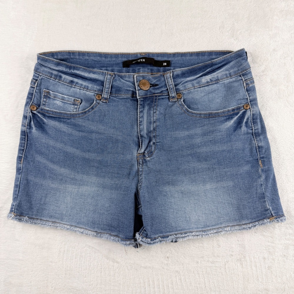 Harper Denim Shorts Medium Wash Raw Hem Size 28‎